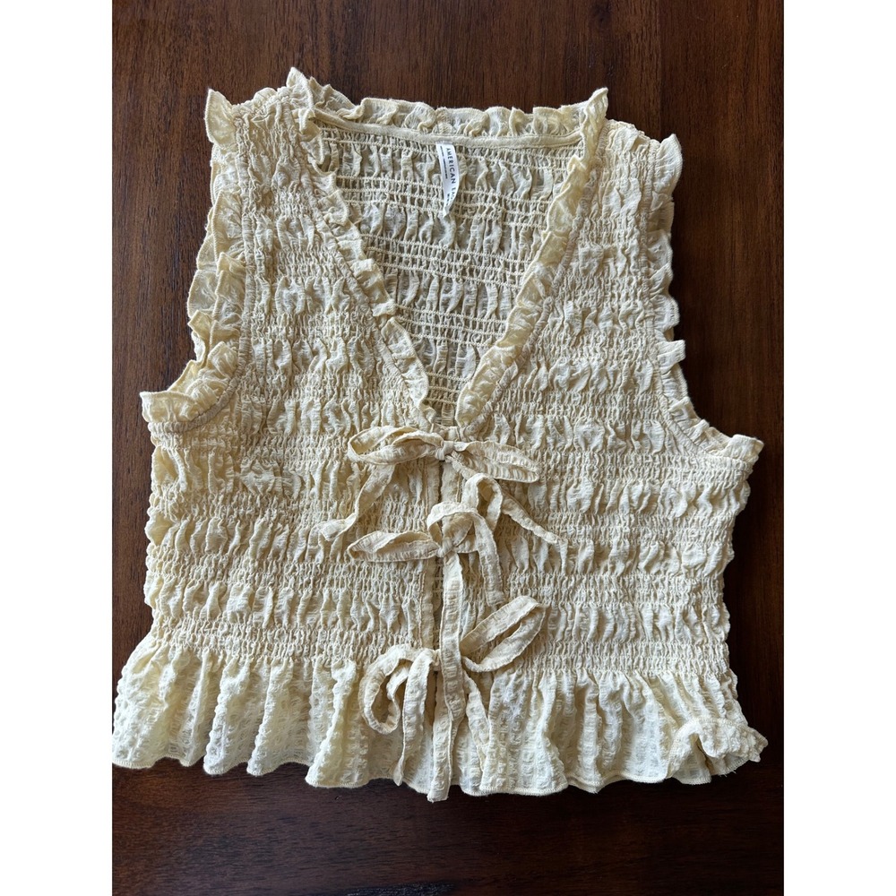 American Eagle Smocked Tie Front Vest Pale Yellow Ruffle Sleeveless Top Medium